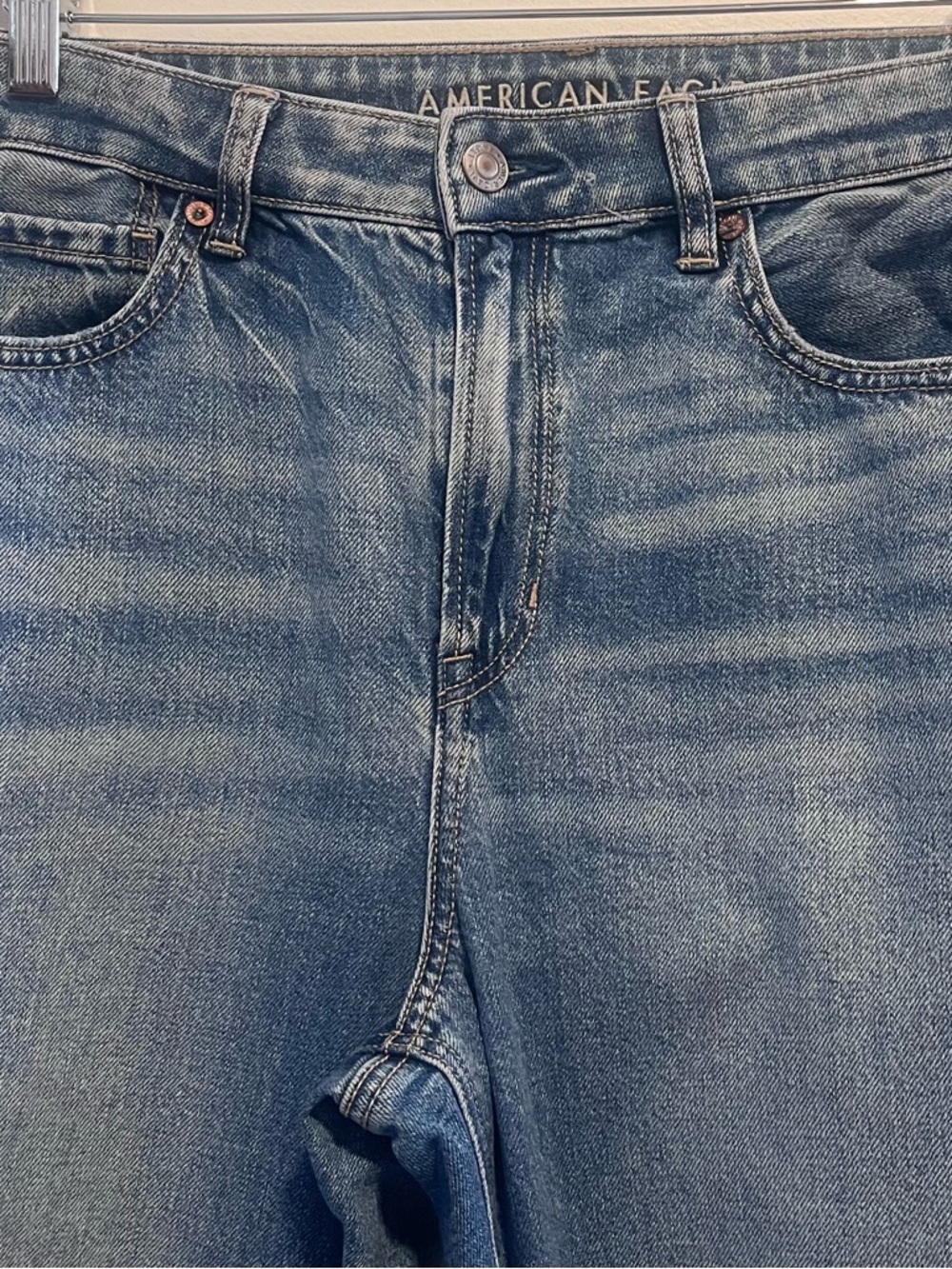 American Eagle Strigid Mom Jeans High Rise Distressed Ripped Vintage Y2K Denim - Picture 3 of 14